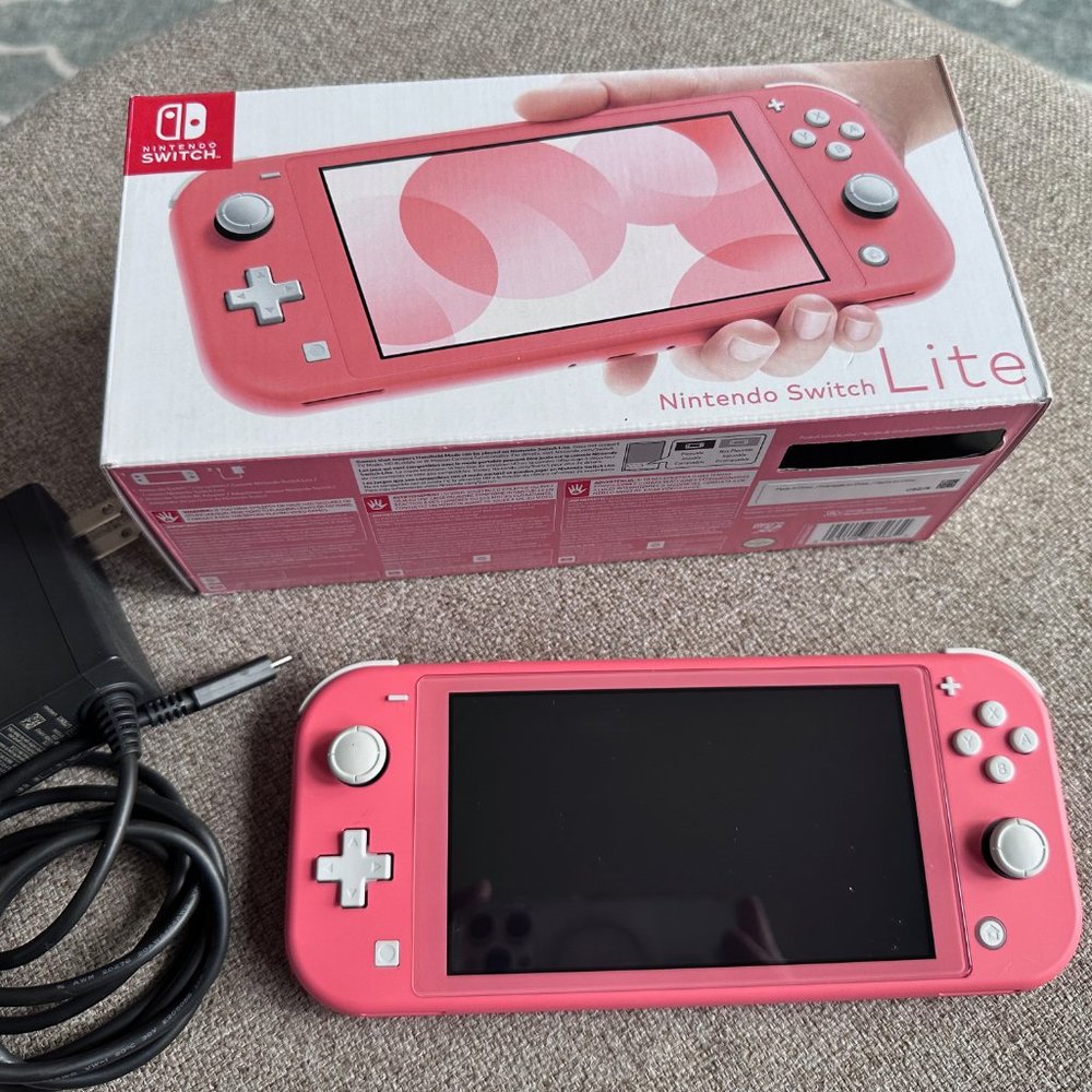 Like New Nintendo Switch Lite - Coral Pink + Extras